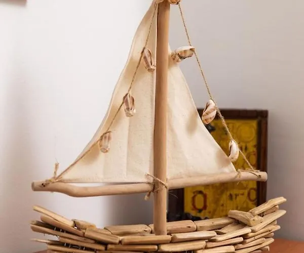 Pole Apartment Malinska